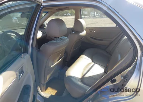 1998 Honda Accord Ex V6 из США, поврежденный, VIN 1HGCG1654WA010469